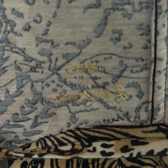 Lilly Pulitzer “Take me to the Wild,” V-Neck Dress medium - Picture 6 of 8